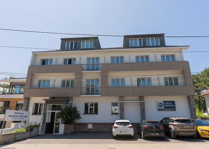 酒店 花园和spa贝斯特韦斯特酒店 La Baule