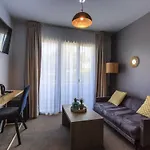 Western Garden And 3*