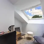 Hotel Western Garden And