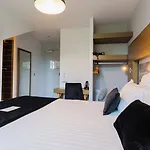 Western Garden And 3*