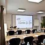 Western Garden And Hotel 3*