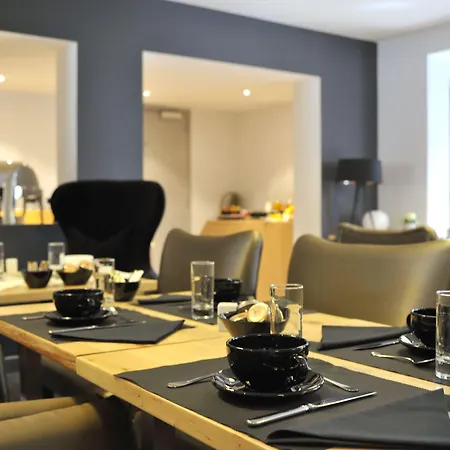 호텔 Western Garden And 3*