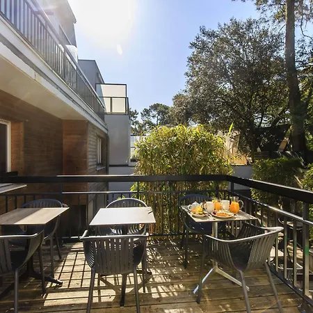 Western Garden And 3*