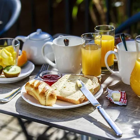 Western Garden And 3* Ла-Боль-Эскублак