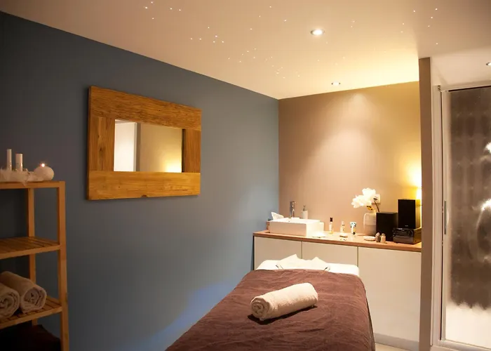 Western Garden And 3* Ла-Боль-Эскублак