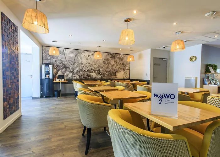 Western Garden And Ла-Боль-Эскублак