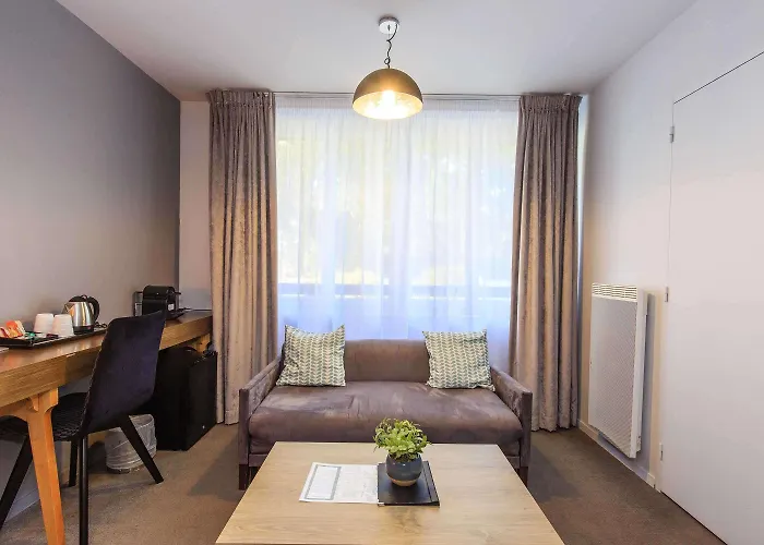 Отель Western Garden And 3*