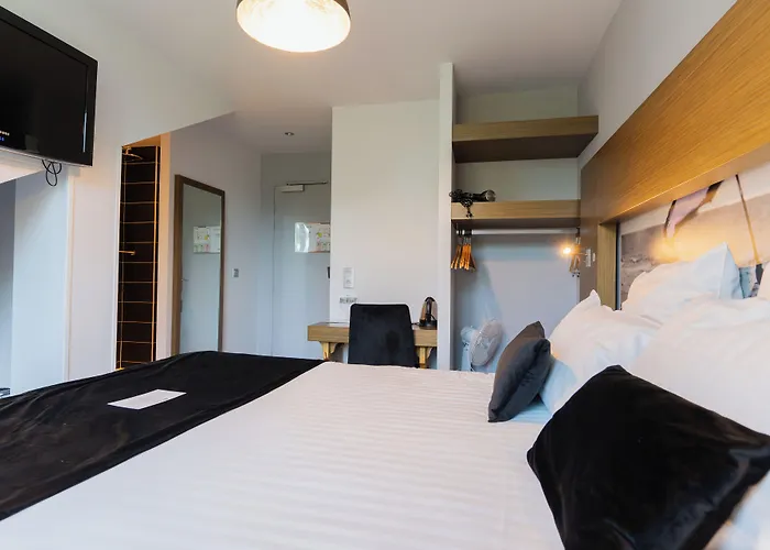 Western Garden And 3*