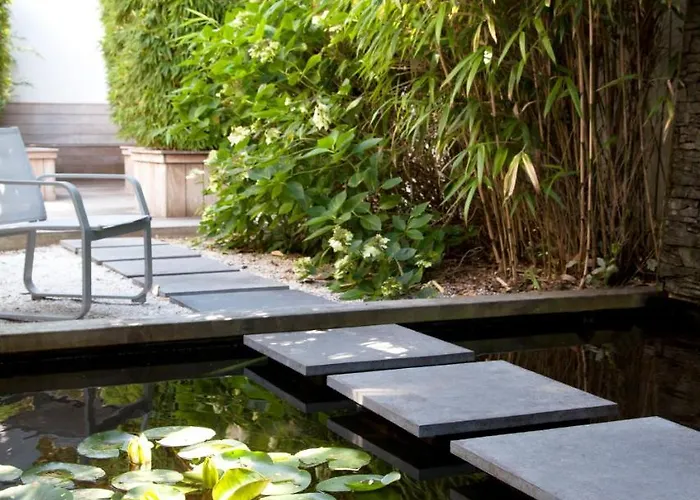 Отель Western Garden And 3*